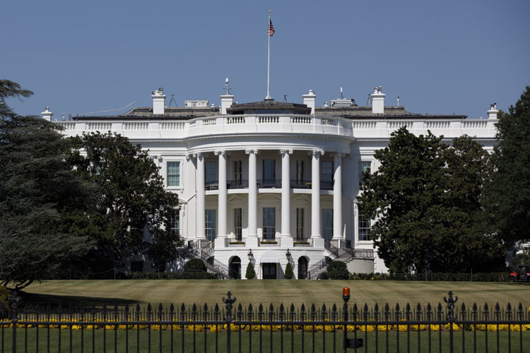 Nhà Trắng đề nghị một số quan chức thời cựu Tổng thống Trump từ chức 
